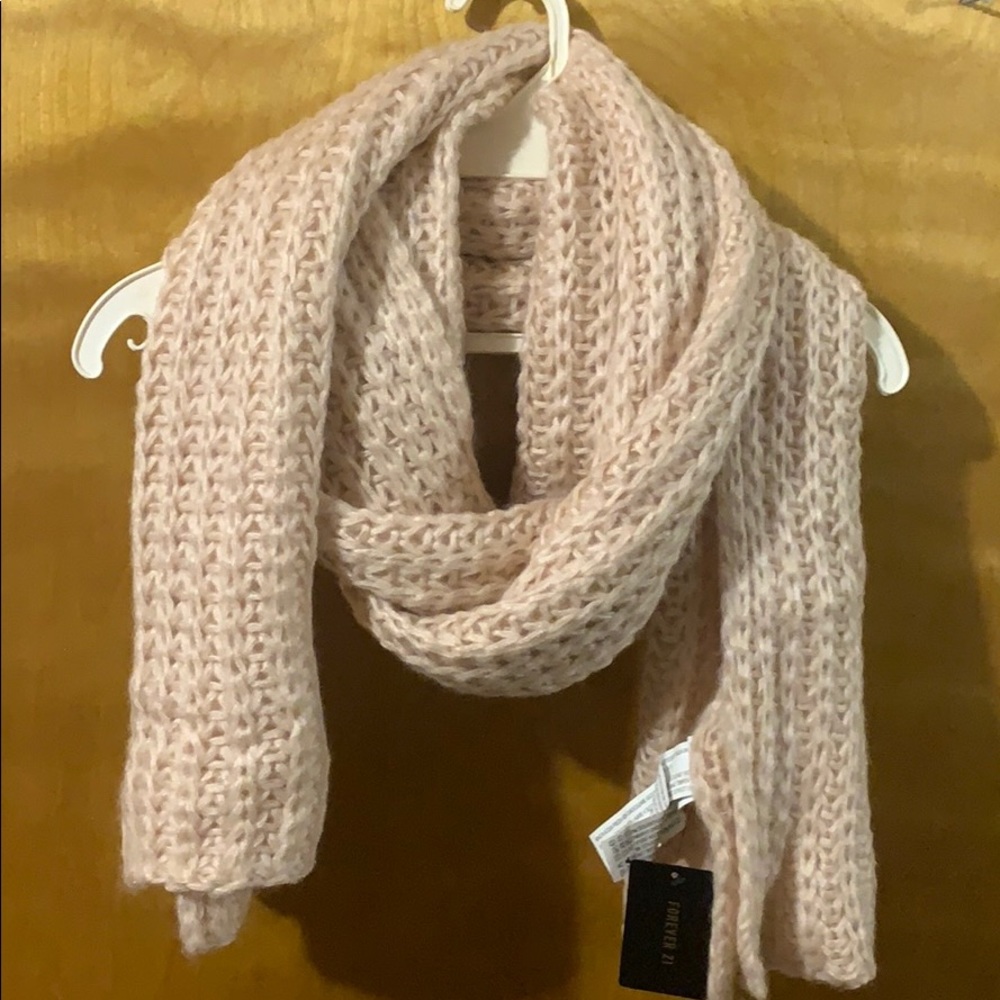 Fluffy scarf